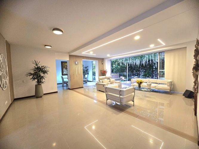Casa de 5 alcobas en venta en Pance, Cali, 370 m² · foto 18 de 24