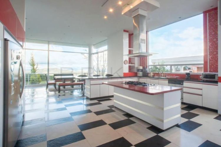Casa de 4 alcobas en venta en Aposentos Parte Alta, Sopó, 600 m² · foto 2 de 24