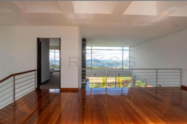 Casa de 4 alcobas en venta en Aposentos Parte Alta, Sopó, 600 m² · foto 5 de 24