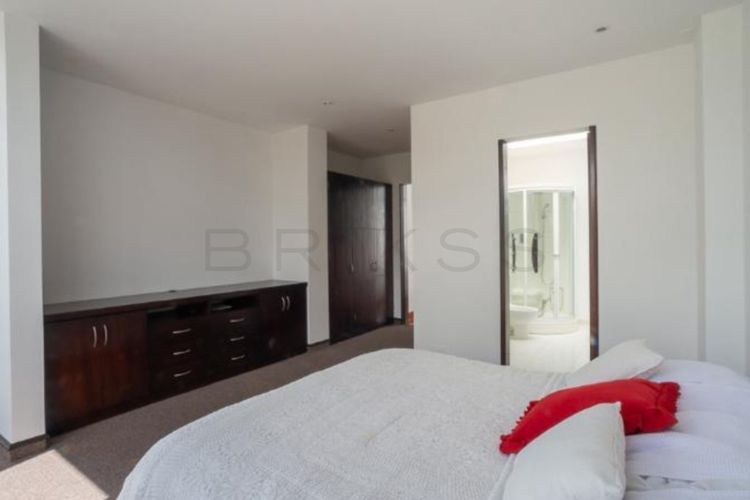 Casa de 4 alcobas en venta en Aposentos Parte Alta, Sopó, 600 m² · foto 8 de 24