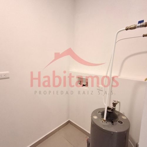 Apartamento de 3 alcobas en venta en Los Salados, El Retiro, 68 m² · foto 3 de 21