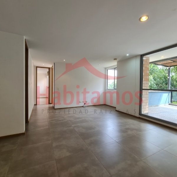 Apartamento en venta en Loma Del Esmeraldal, Envigado · foto 5 de 20