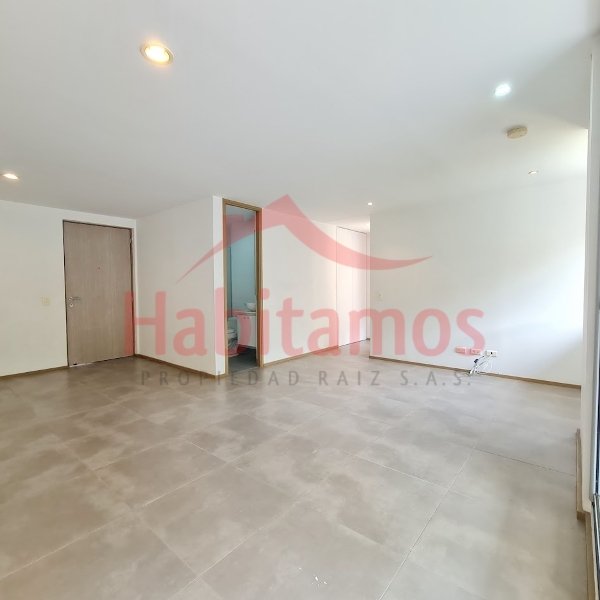 Apartamento en venta en Loma Del Esmeraldal, Envigado · foto 6 de 20