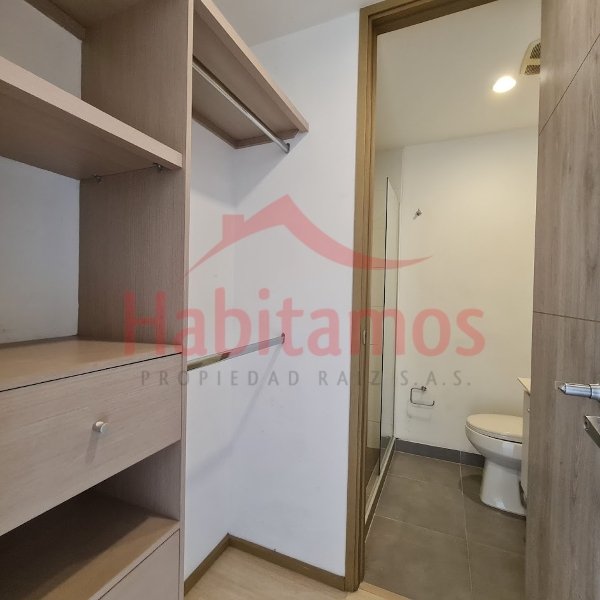 Apartamento en venta en Loma Del Esmeraldal, Envigado · foto 11 de 20
