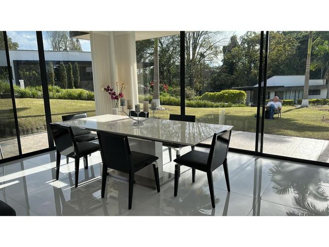 Casa de 4 alcobas en venta en Norte De Armenia, Armenia, 256 m² · foto 7 de 17