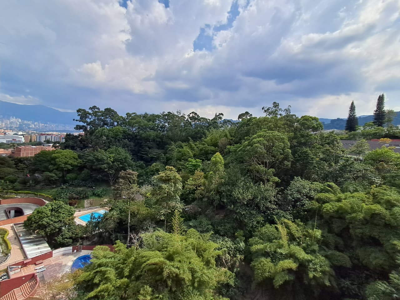 Apartamento en arriendo en La Castellana, Medellín · foto 12 de 20