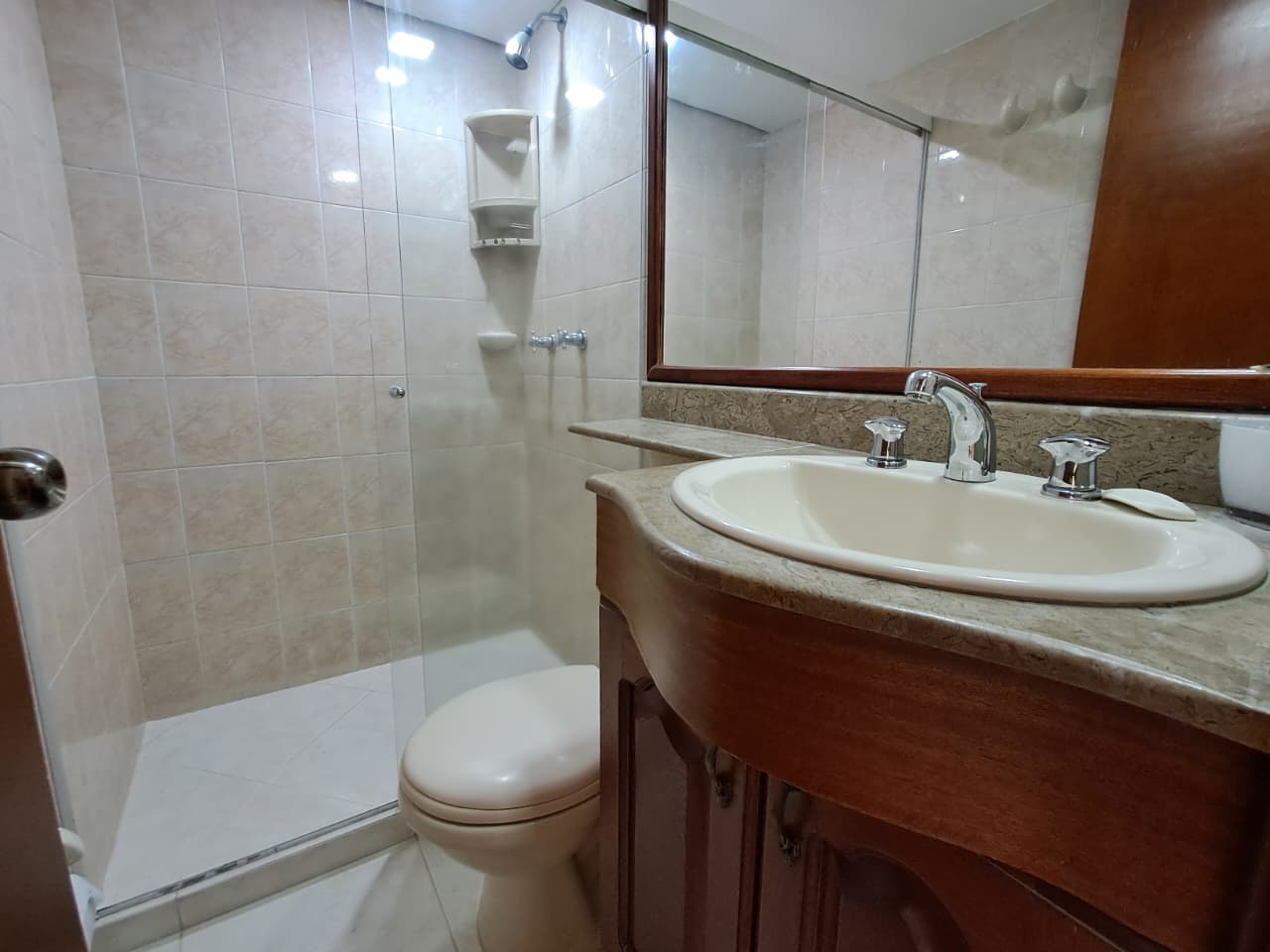 Apartamento en arriendo en La Castellana, Medellín · foto 16 de 20