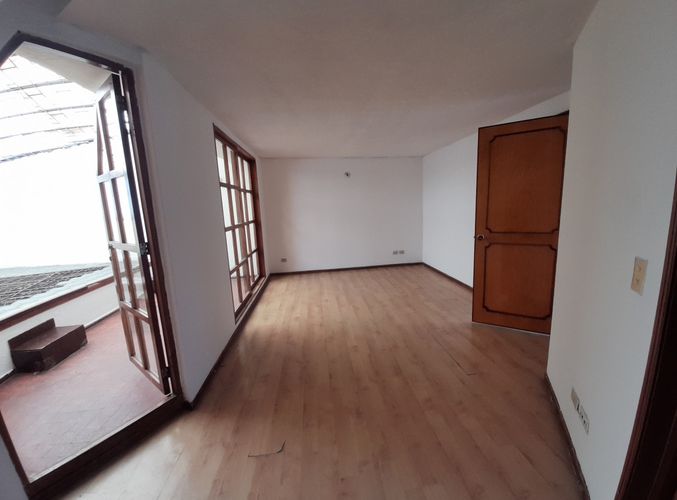 Casa en venta en Santa Ana, Bogotá · foto 9 de 24