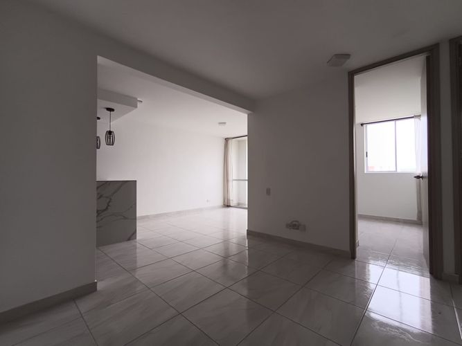 Apartamento de 2 alcobas en venta en Bochalema, Cali, 72 m² · foto 4 de 15