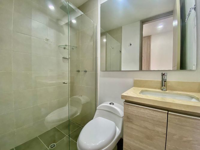 Apartamento de 3 alcobas en arriendo en Loma Del Esmeraldal, Envigado, 97 m² · foto 13 de 24