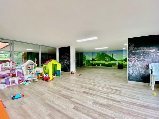 Apartamento de 3 alcobas en arriendo en Loma Del Esmeraldal, Envigado, 97 m² · foto 20 de 24