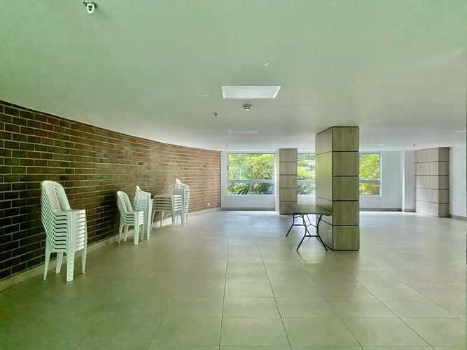 Apartamento de 3 alcobas en arriendo en Loma Del Esmeraldal, Envigado, 97 m² · foto 21 de 24