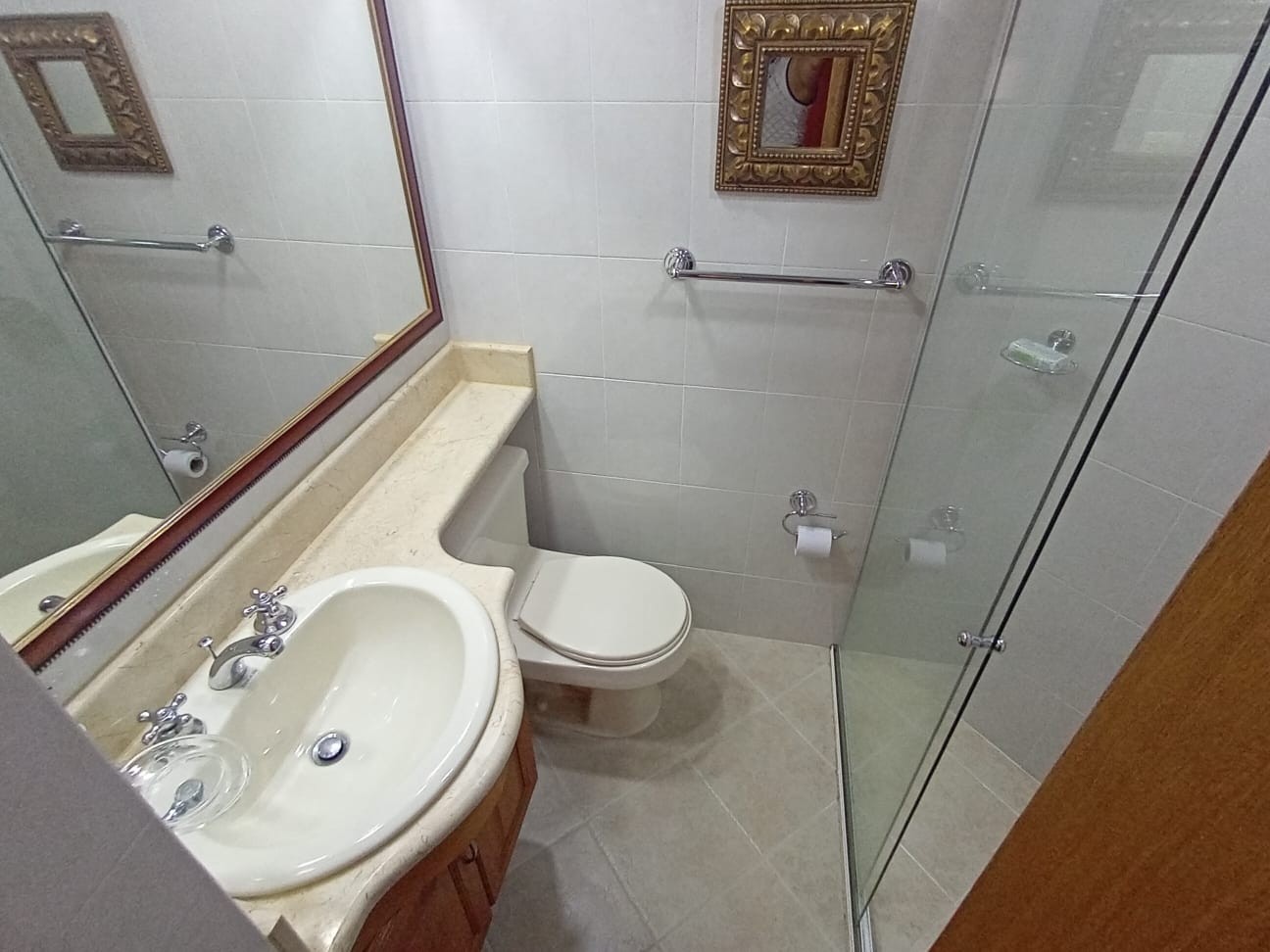 Apartamento en arriendo en Laureles, Medellín · foto 19 de 20