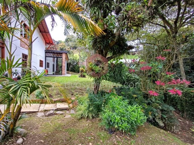 Casa de 4 alcobas en venta en La Pastorcita, Guarne, 260 m² · foto 22 de 24