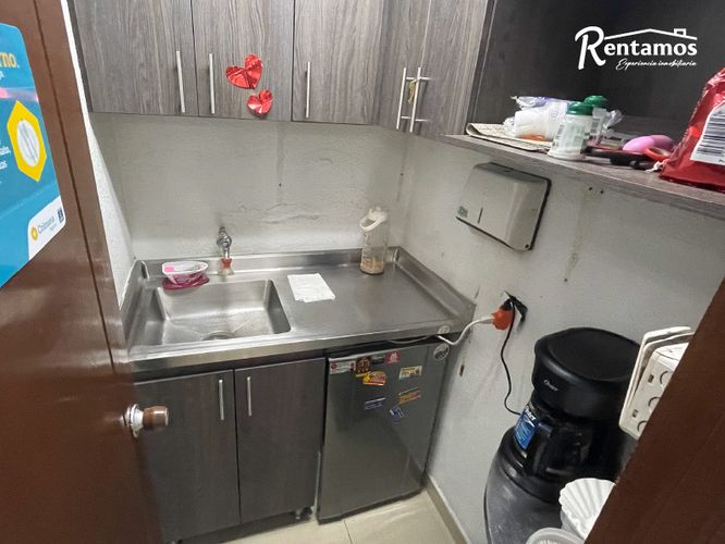 Oficina en venta en Villa Nueva, Medellín, 130 m² · foto 13 de 15