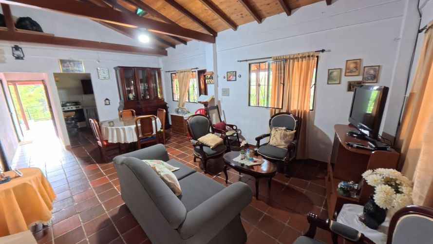 Casa de 2 alcobas en venta en Mesa De Los Santos, Piedecuesta, 135 m² · foto 3 de 24
