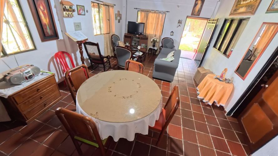 Casa de 2 alcobas en venta en Mesa De Los Santos, Piedecuesta, 135 m² · foto 4 de 24