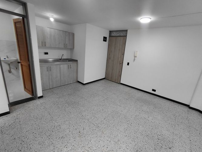 Oficina en arriendo en Suramericana, Medellín, 39 m² · foto 5 de 8
