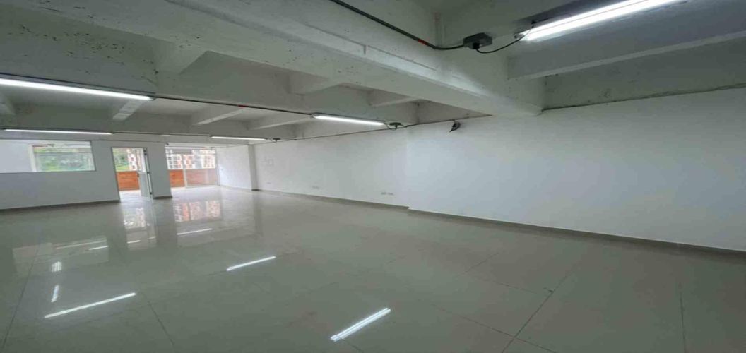Oficina en arriendo en Cuatro Esquinas, Rionegro, 80 m² · foto 3 de 9
