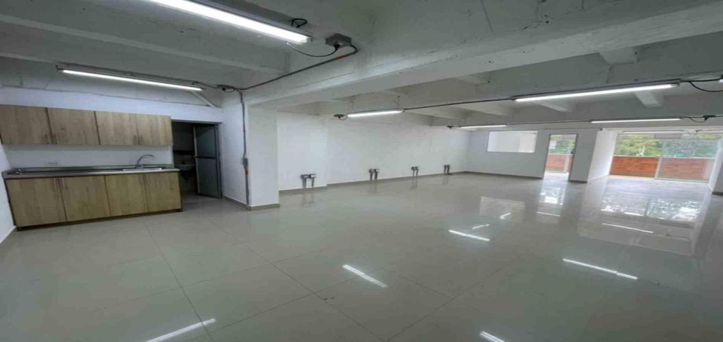 Oficina en arriendo en Cuatro Esquinas, Rionegro, 80 m² · foto 5 de 9