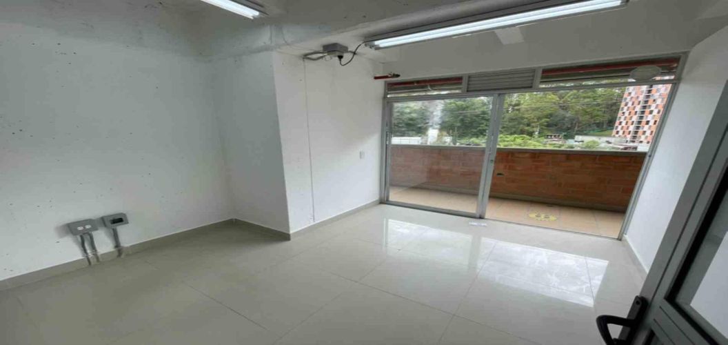 Oficina en arriendo en Cuatro Esquinas, Rionegro, 80 m² · foto 7 de 9