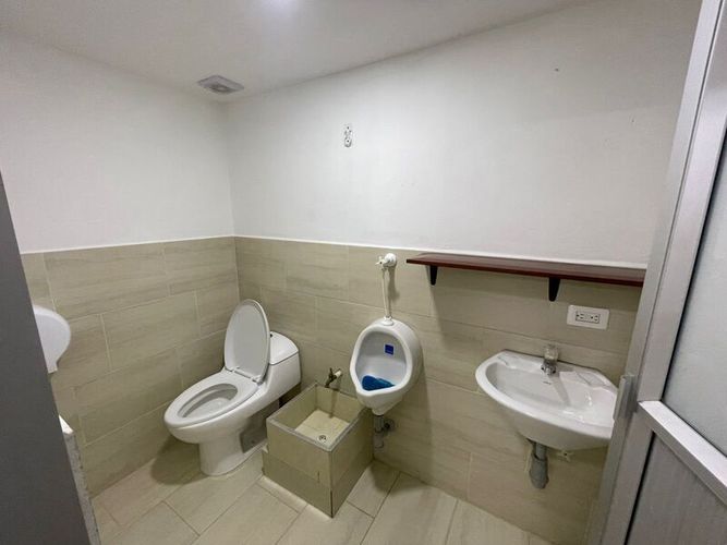 Oficina en arriendo en Cuatro Esquinas, Rionegro, 80 m² · foto 8 de 9