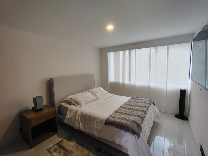 Apartamento de 3 alcobas en arriendo en El Poblado, Medellín, 185 m² · foto 14 de 18
