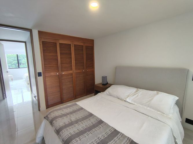 Apartamento de 3 alcobas en arriendo en El Poblado, Medellín, 185 m² · foto 13 de 18