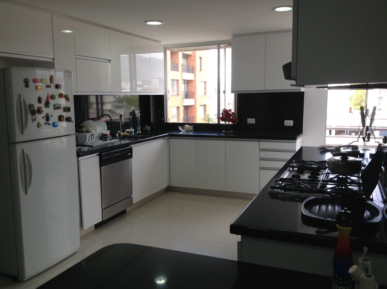 Apartamento en venta en El Virrey, Bogotá · foto 2 de 15