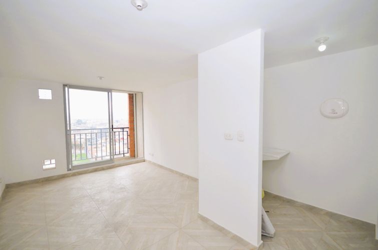 Apartamento de 2 alcobas en venta en Fontibon, Bogotá, 42 m² · foto 2 de 24