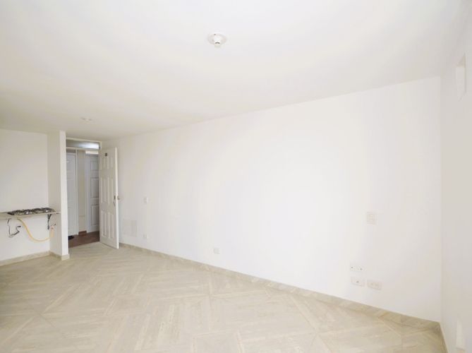Apartamento de 2 alcobas en venta en Fontibon, Bogotá, 42 m² · foto 6 de 24
