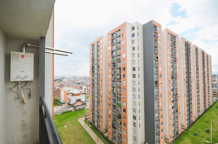 Apartamento de 2 alcobas en venta en Fontibon, Bogotá, 42 m² · foto 7 de 24