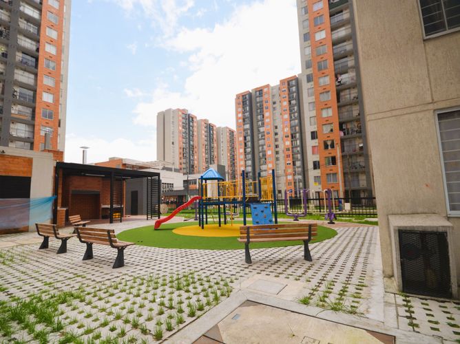 Apartamento de 2 alcobas en venta en Fontibon, Bogotá, 42 m² · foto 19 de 24