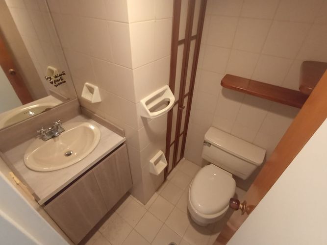 Apartamento de 3 alcobas en venta en Laureles, Medellín, 138 m² · foto 17 de 18