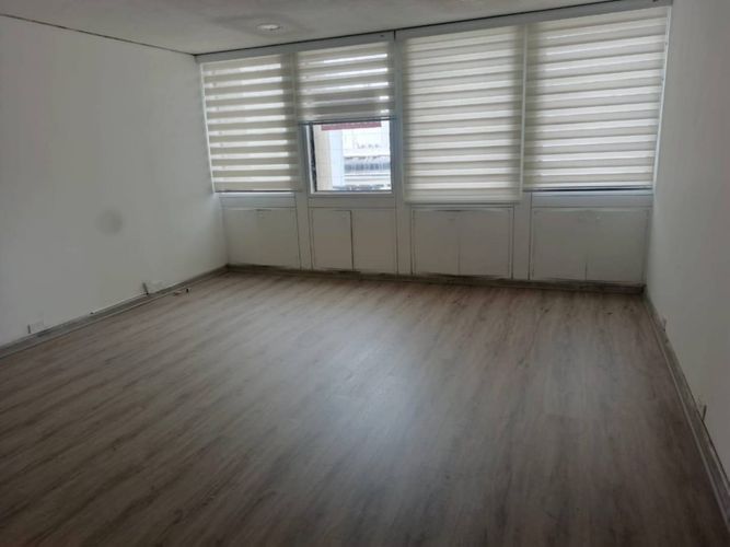 Oficina en arriendo en El Centro, Manizales, 24 m² · foto 3 de 5