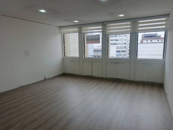 Oficina en arriendo en El Centro, Manizales, 24 m² · foto 4 de 5