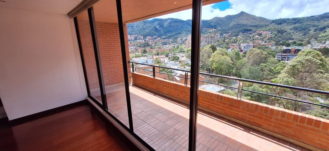 Apartamento de 3 alcobas en venta en Santa Ana, Bogotá, 206 m² · foto 11 de 24