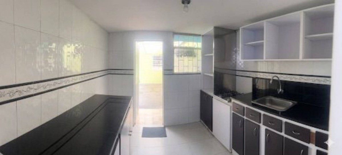 Casa en venta en Kennedy Central, Bogotá · foto 2 de 10