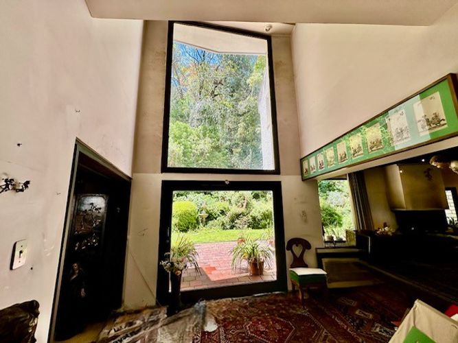 Casa de 3 alcobas en venta en Los Rosales, Bogotá, 483 m² · foto 3 de 15