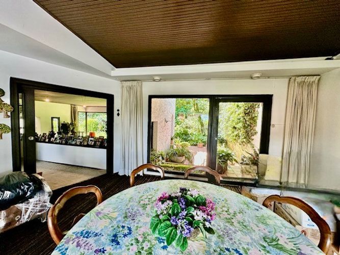 Casa de 3 alcobas en venta en Los Rosales, Bogotá, 483 m² · foto 5 de 15