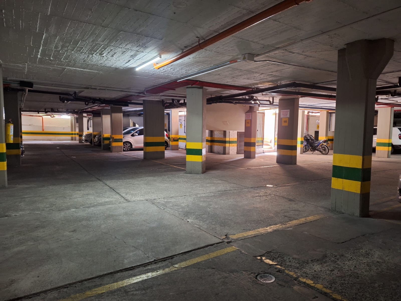 Apartamento en venta en Ciudad Salitre, Bogotá · foto 14 de 17