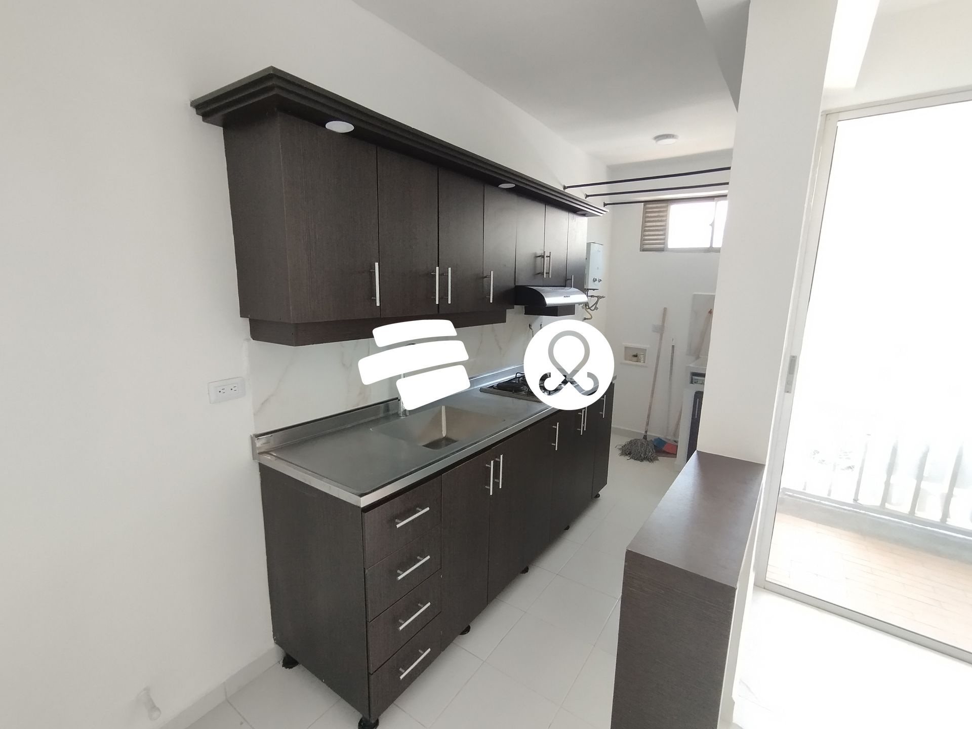 Apartamento en venta en Caqueta, La Estrella · foto 4 de 18