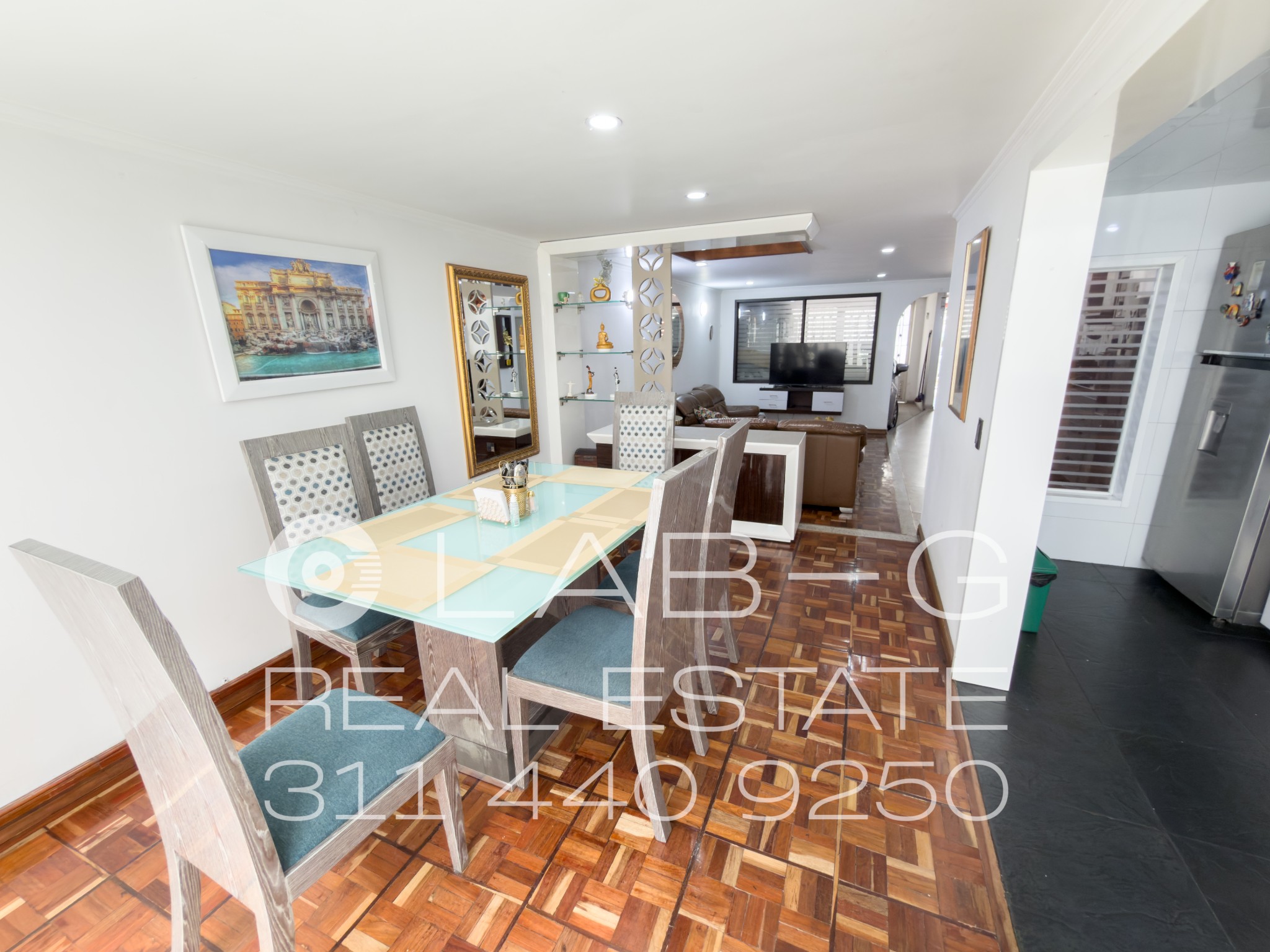 Casa en venta en Quinta Paredes, Bogotá · foto 6 de 24