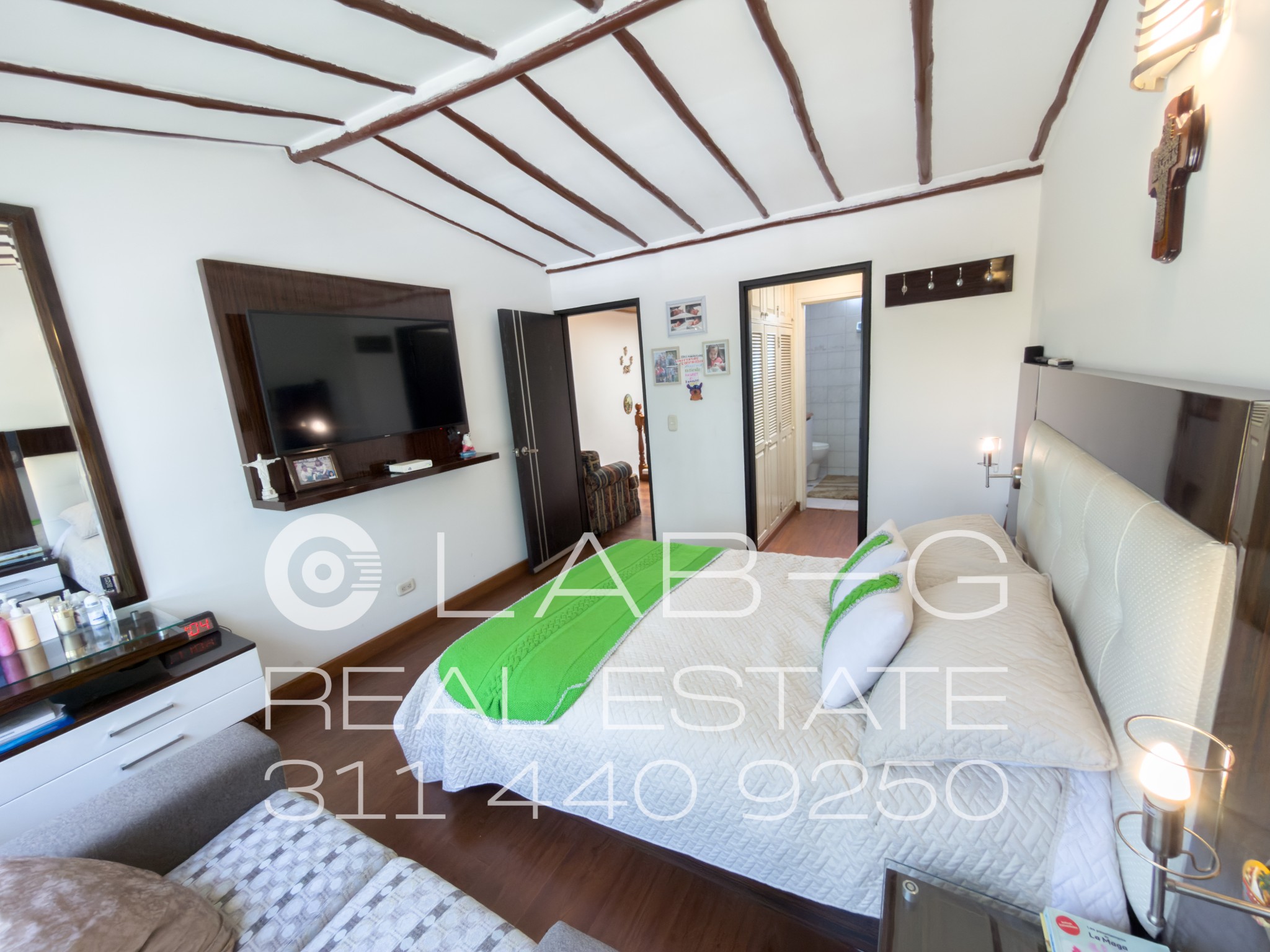 Casa en venta en Quinta Paredes, Bogotá · foto 23 de 24