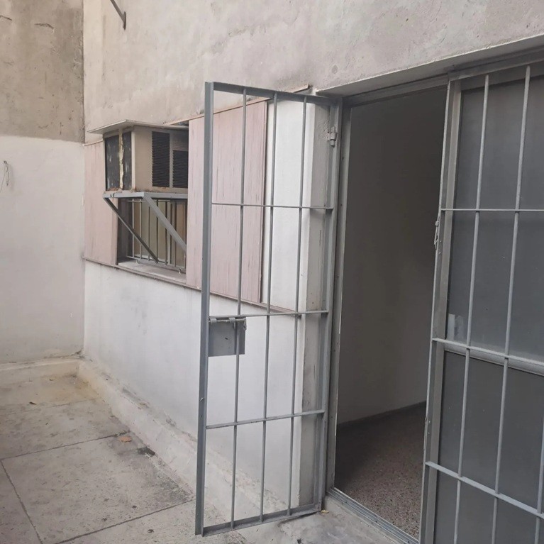 ALQUILER EN EL CENTRO, 1 DORMITORIO MAS PATIO, CON ASCENSOR · Foto 8