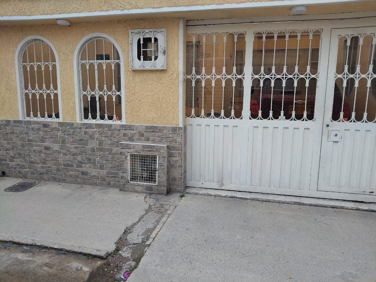 Casa en venta en Villa Del Rio, Bogotá · foto 2 de 15