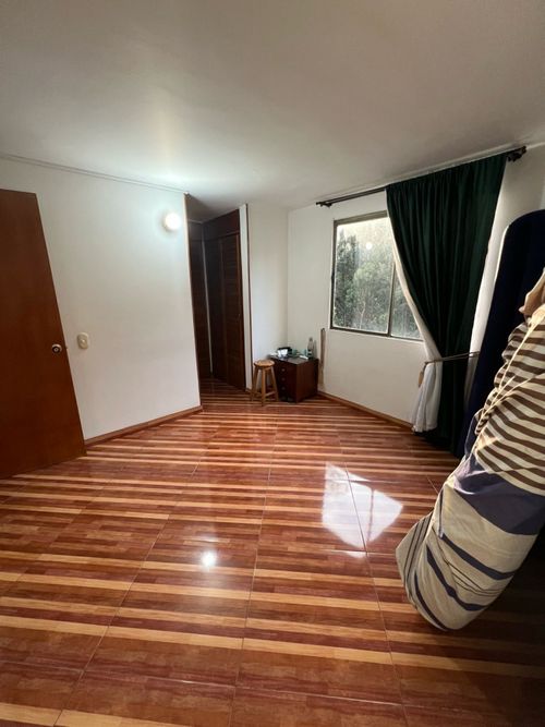 Apartamento en venta en Salazar Gomez, Bogotá · foto 8 de 21