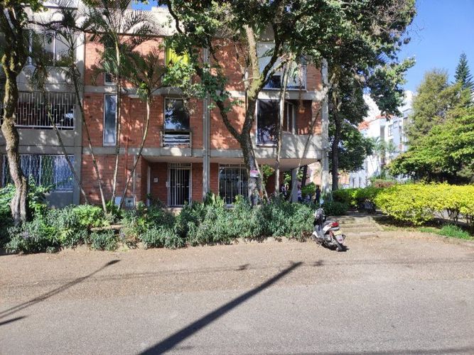 Local en venta en La Castellana, Medellín, 74 m² · foto 9 de 9