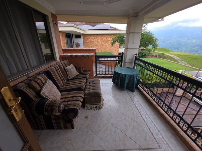 Casa de 4 alcobas en venta en Ruitoque Condominio, Piedecuesta, 530 m² · foto 11 de 24
