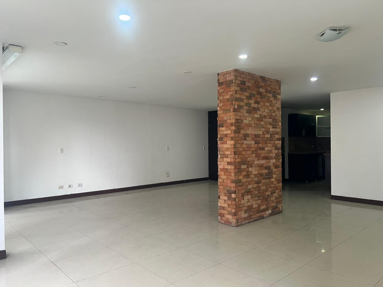 Apartamento en arriendo en Loma Benedictinos, Envigado · foto 9 de 18